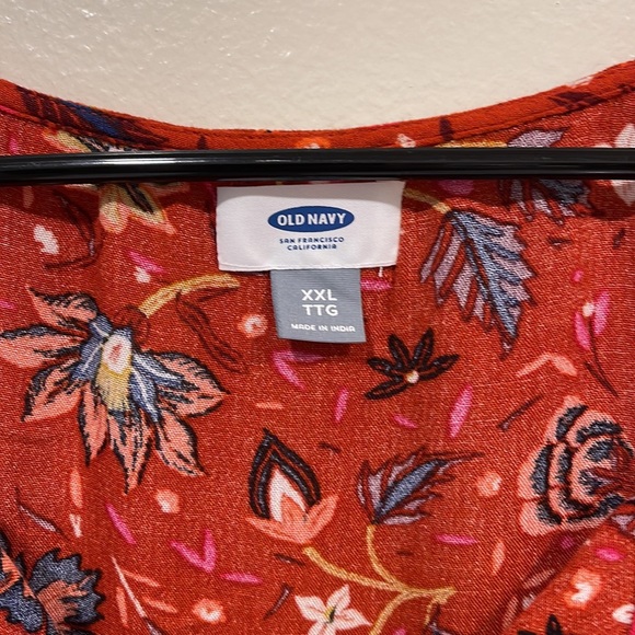 Old Navy Top XXL - Picture 2 of 8